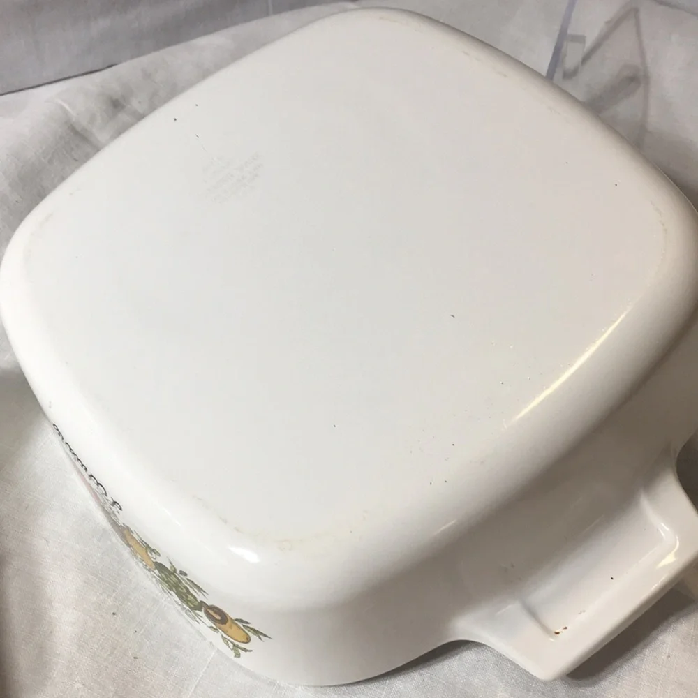 Vintage Corning Ware casserole with lid 1 quart Spice of Life